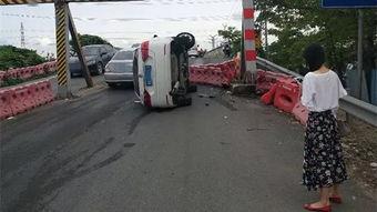 女子爆料石墩堵门视频,真相背后引关注 第3张 女子爆料石墩堵门视频,真相背后引关注 第3张