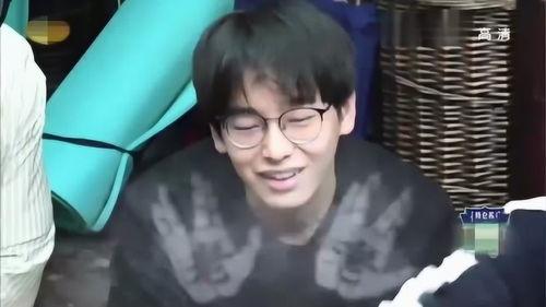 魏大勋爆料感情视频,揭秘明星背后的甜蜜瞬间 第3张 魏大勋爆料感情视频,揭秘明星背后的甜蜜瞬间 第3张